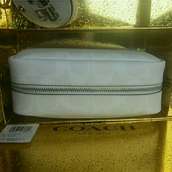 NWT Coach Cosmetic Bag + Mirror Train Boxy Christmas Holiday Train - Picture 6 of 12